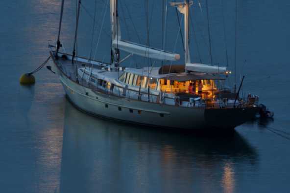 04 July 2023 - 22:03:54

-------------------------
Superyacht Catalina overnights Dartmouth
